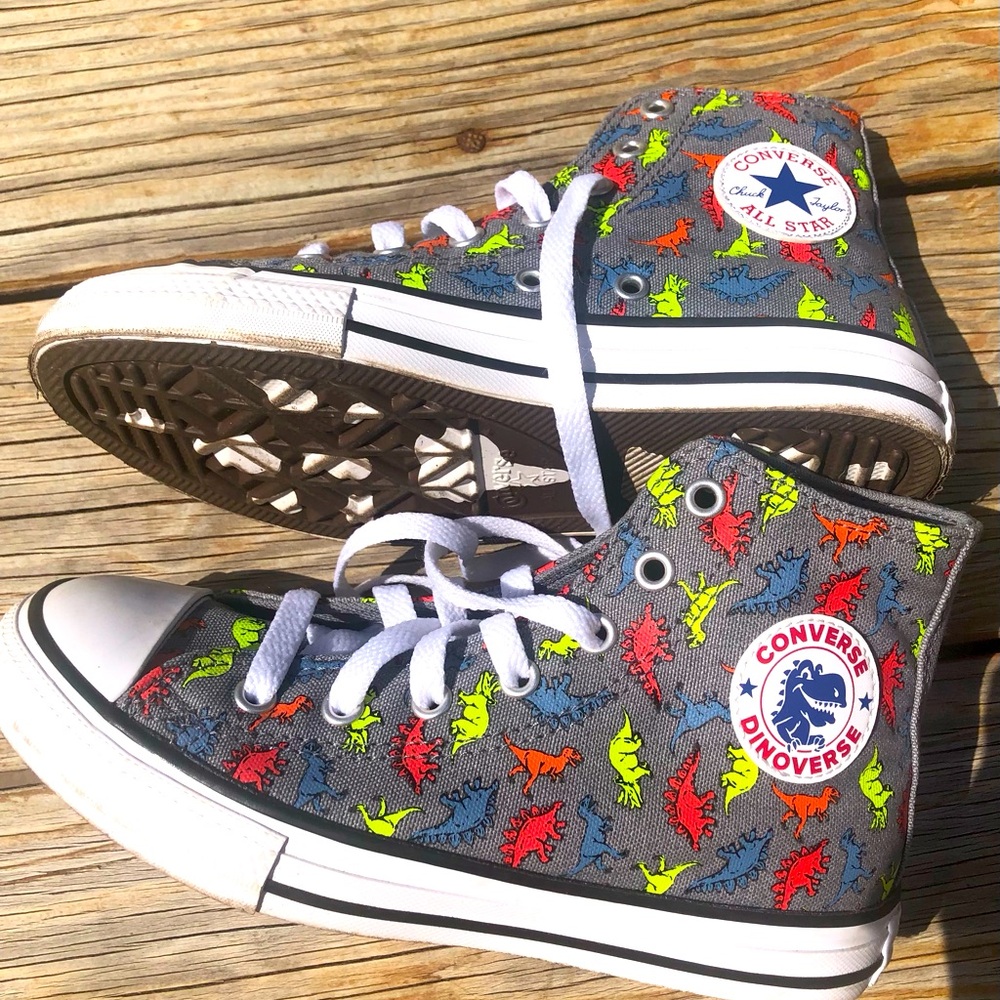 Little Boy Size 2 Sneaker